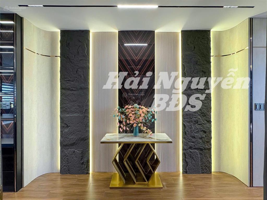 Siêu phẩm nhà phố ngang 5.4m có thang máy kdc cao cấp nhà cao tầng đồng bộ
