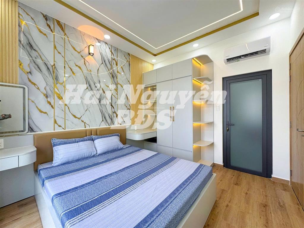 Nhà 4 tầng ngang 6.5 x 10m, huỳnh tấn phát, gần phú mỹ hưng