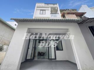 Nhà mới đẹp 4.5 x 12m, 3 tầng huỳnh tấn phát, q7