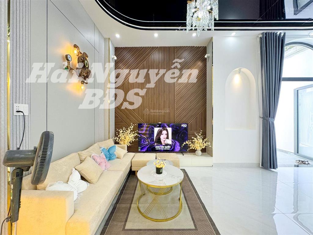 Nhà mới sổ hồng 60m  2 tầng huỳnh tấn phát  cạnh phú mỹ hưng
