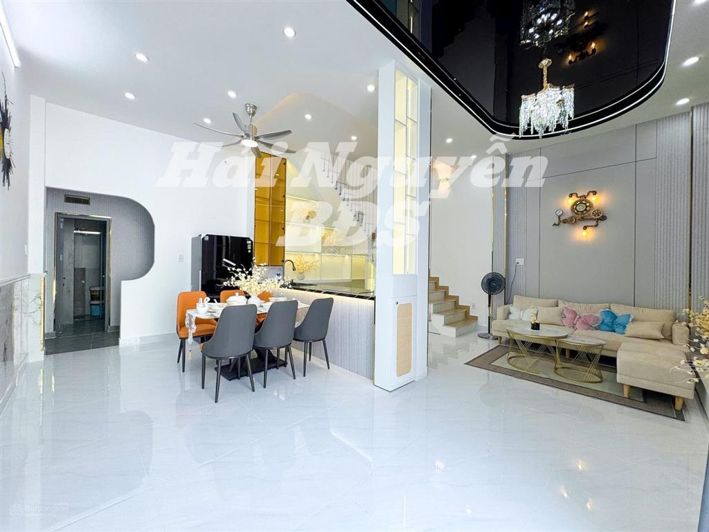 Nhà mới sổ hồng 60m  2 tầng huỳnh tấn phát  cạnh phú mỹ hưng