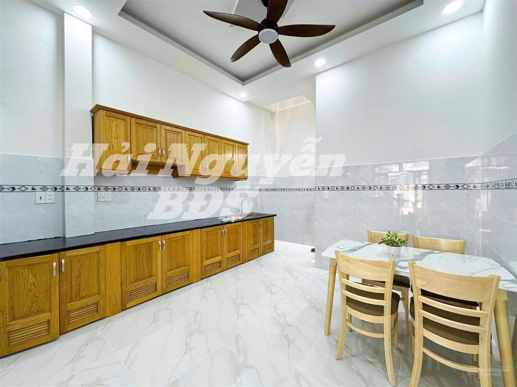 Nhà mới đẹp 3.96m x 16m, 2 tầng, đường huỳnh tấn phát, quận 7