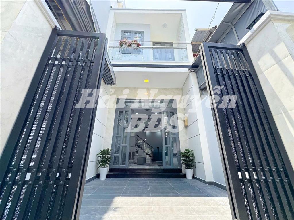 Nhà mới đẹp 3.96m x 16m, 2 tầng, đường huỳnh tấn phát, quận 7