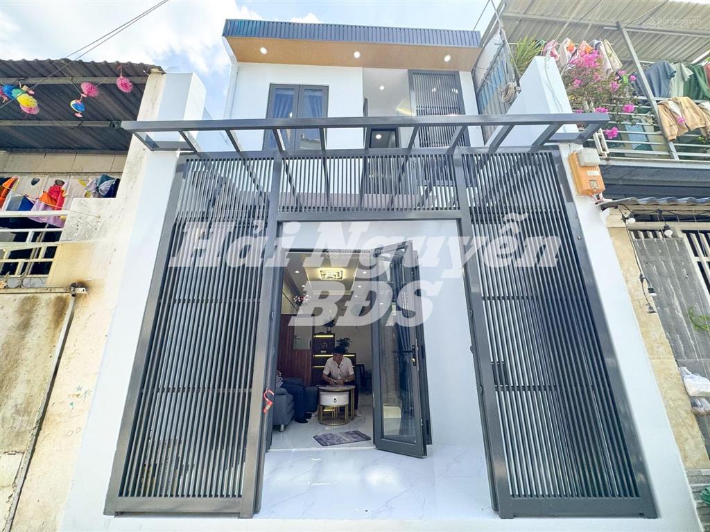 Nhà mới đẹp 4m x 11m, 2 tầng, nguyễn văn quỳ, q7