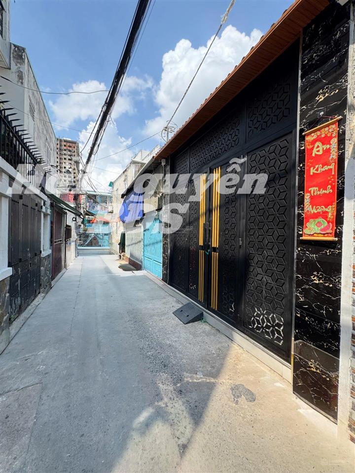 Nhà 4 tầng ngang 5m, huỳnh tấn phát, q7, chi 5.5 tỉ