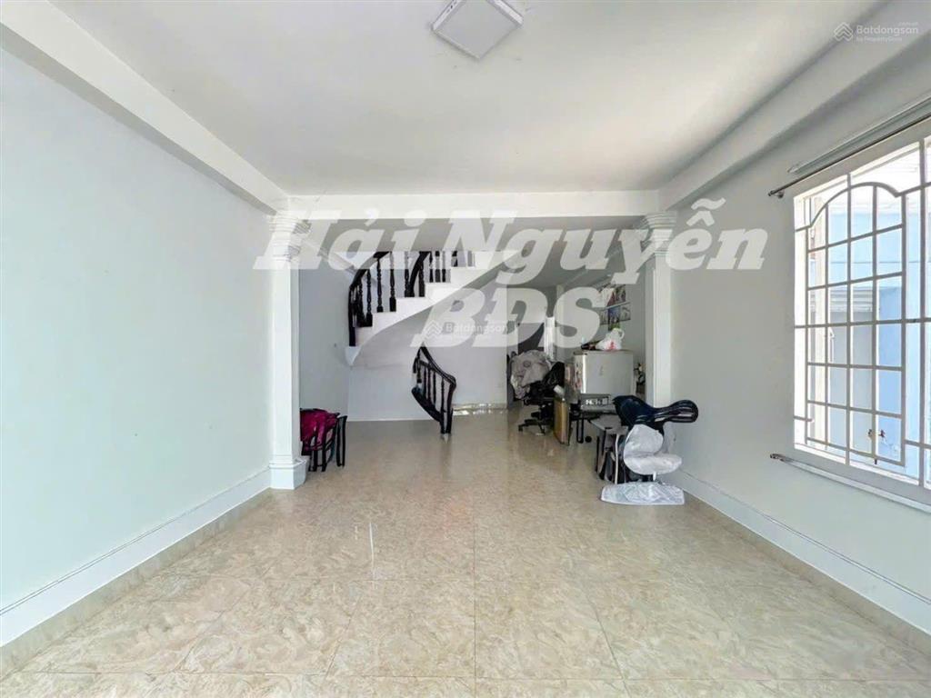 Nhà hẻm xe hơi, 2 tầng 6 x 15m, huỳnh tấn phát q7