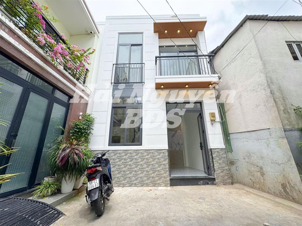 Nhà mới đẹp 2 tầng, 5m x 7m, trần xuân soạn, q7  3 tỷ 950