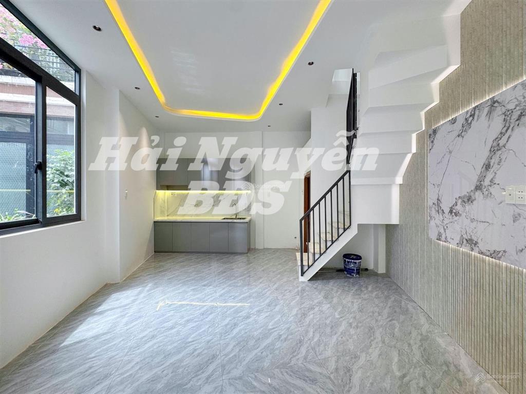 Nhà mới đẹp 2 tầng, 5m x 7m, trần xuân soạn, q7  3 tỷ 950
