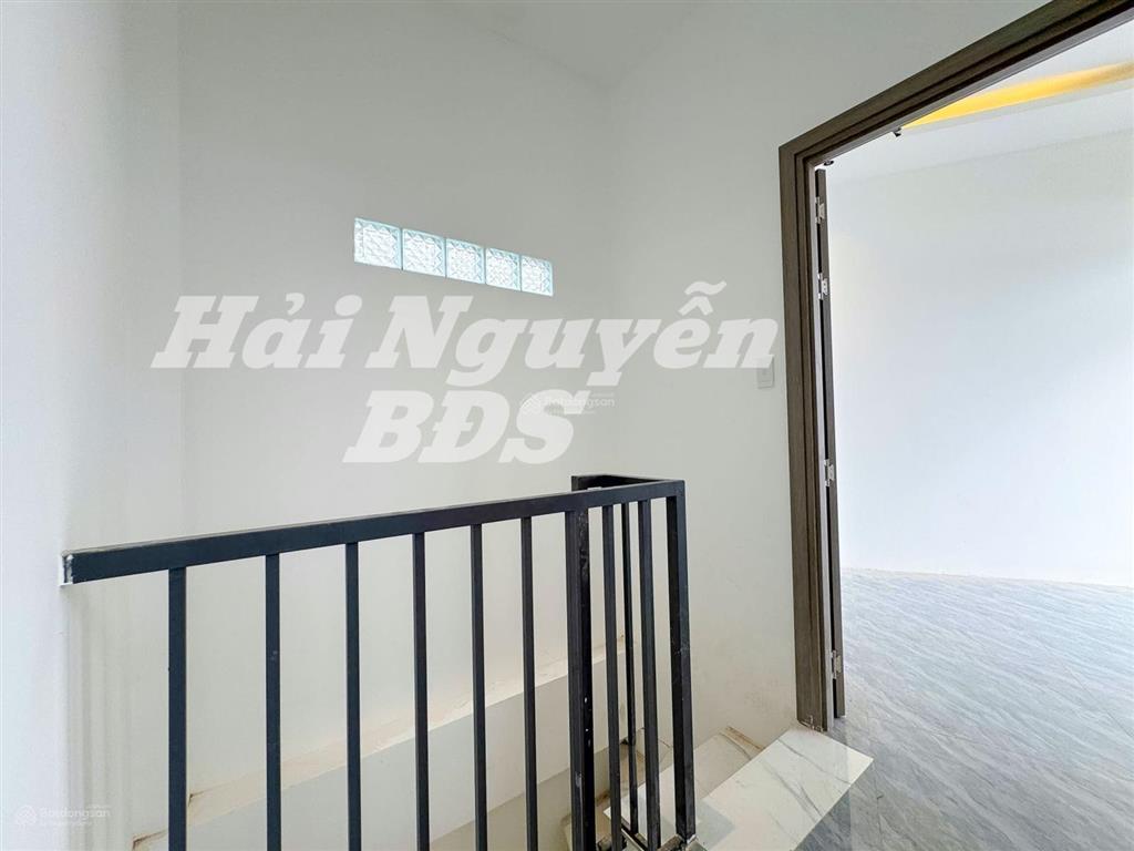 Nhà mới đẹp 2 tầng, 5m x 7m, trần xuân soạn, q7  3 tỷ 950
