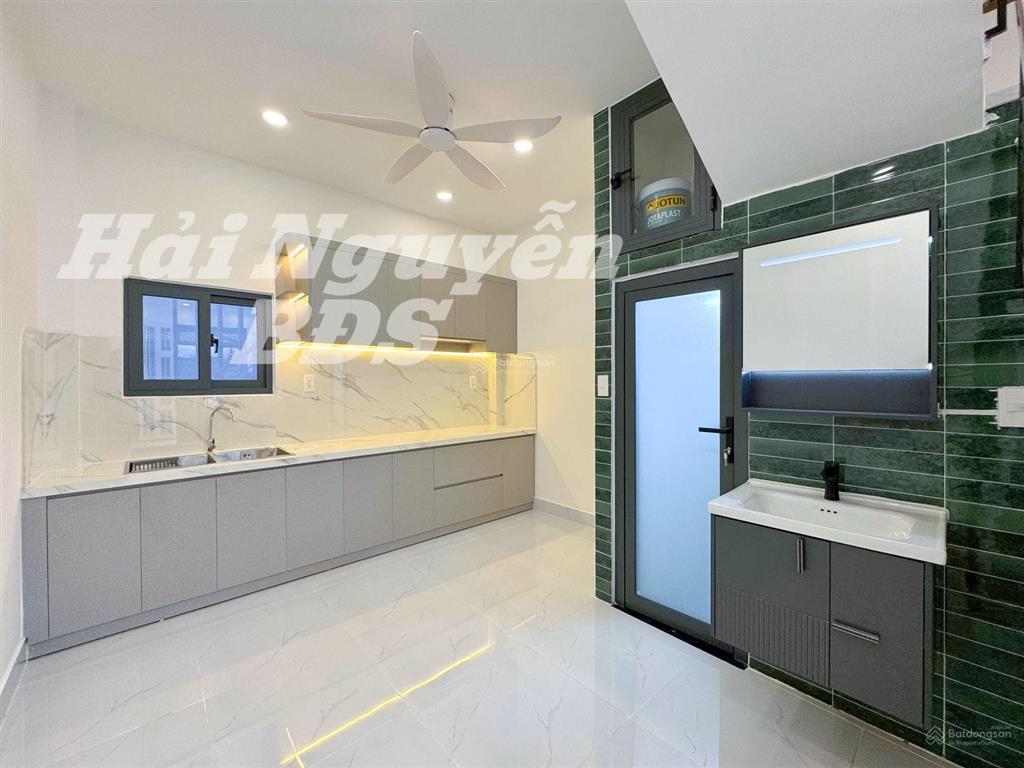Nhà mới đẹp 1 lầu hẻm 4m trần xuân soạn q7  cạnh q4