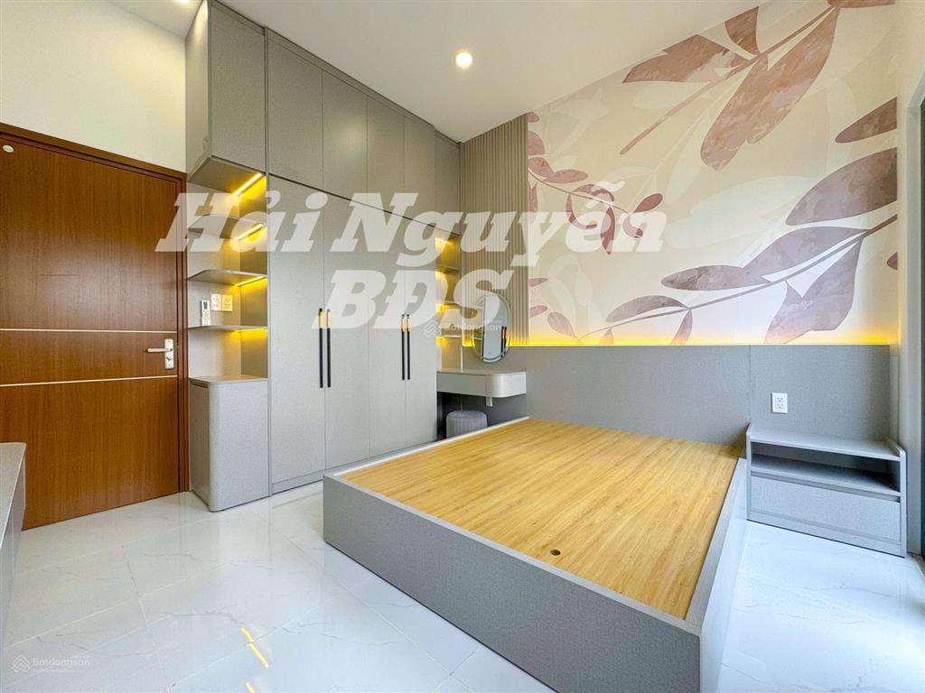 Nhà mới đẹp 1 lầu hẻm 4m trần xuân soạn q7  cạnh q4