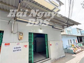 Dãy trọ 4 căn 1 lầu hẻm thẳng 1 sẹc lê văn lương q7. cạnh lotte  6m x 14m  6 tỷ 5