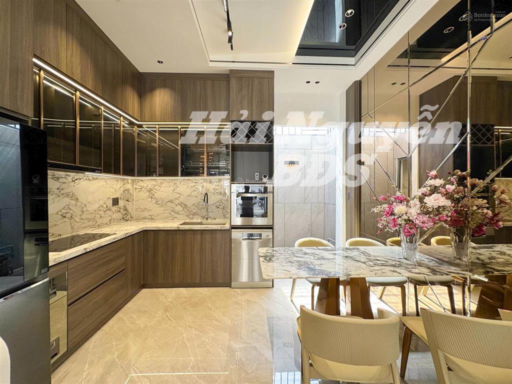 Siêu phẩm nhà phố 4 tầng hẻm xe hơi huỳnh tấn phát. nhà bè  full nội thất