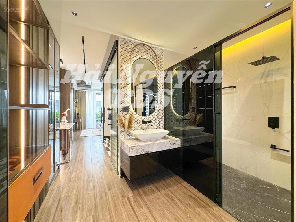 Siêu phẩm nhà phố 4 tầng hẻm xe hơi huỳnh tấn phát. nhà bè  full nội thất