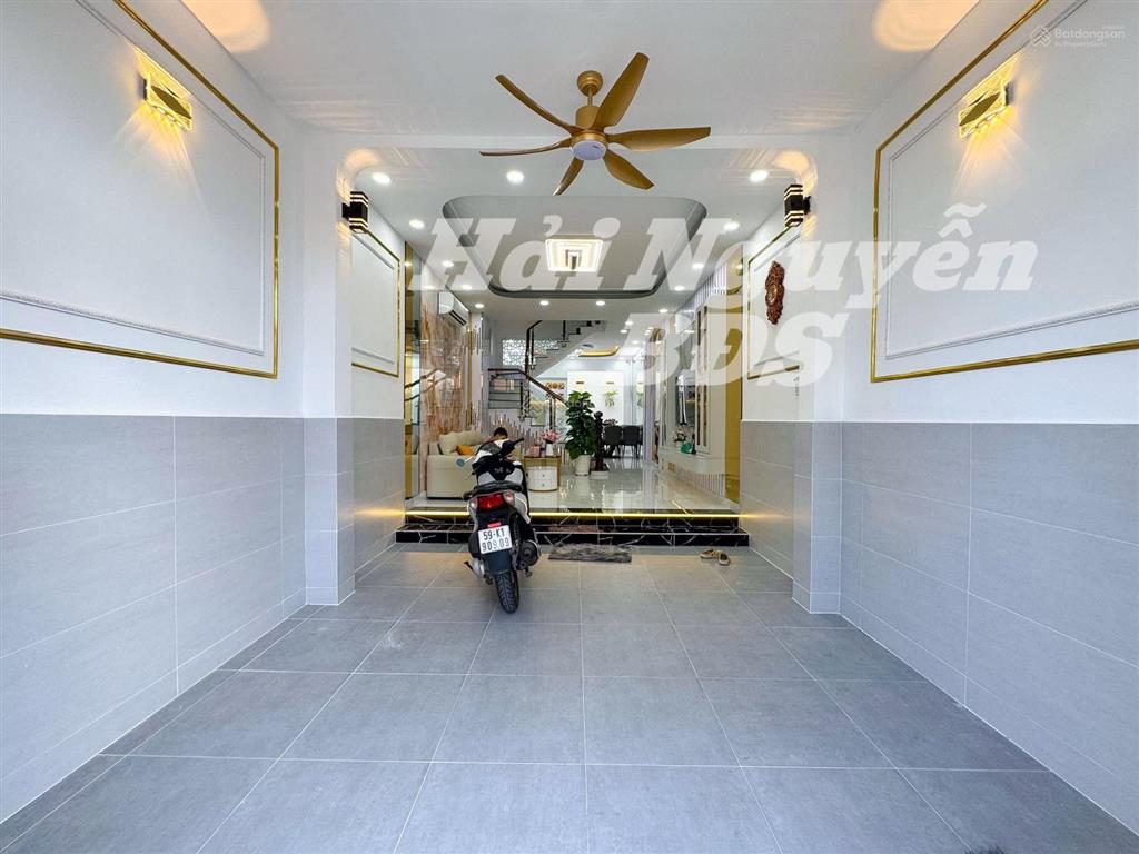 Nhà 4 tầng mặt tiền kinh doanh hẻm xe hơi huỳnh tấn phát. 4m x 16m  8 tỷ 900