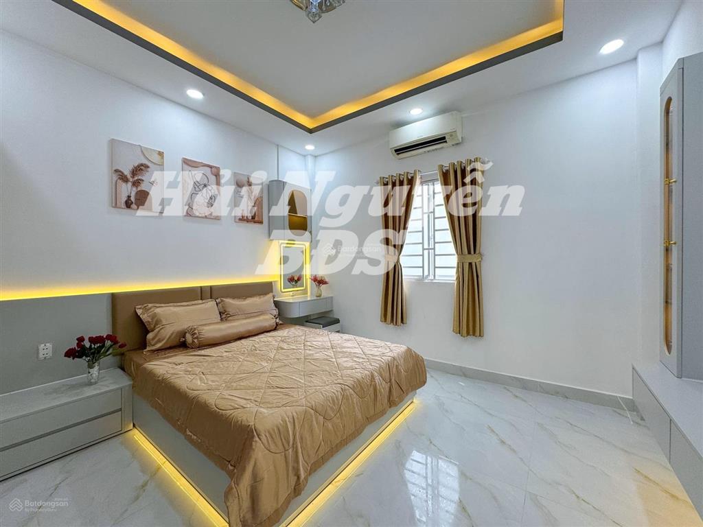 Nhà 4 tầng mặt tiền kinh doanh hẻm xe hơi huỳnh tấn phát. 4m x 16m  8 tỷ 900