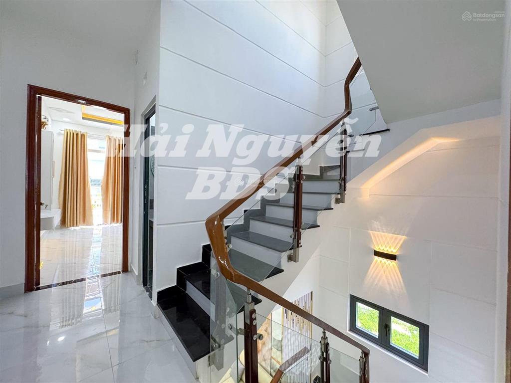 Nhà 4 tầng mặt tiền kinh doanh hẻm xe hơi huỳnh tấn phát. 4m x 16m  8 tỷ 900