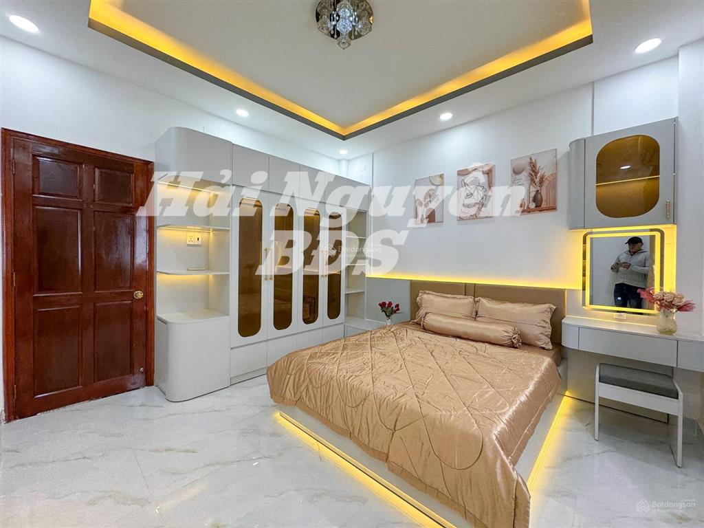 Nhà 4 tầng mặt tiền kinh doanh hẻm xe hơi huỳnh tấn phát. 4m x 16m  8 tỷ 900