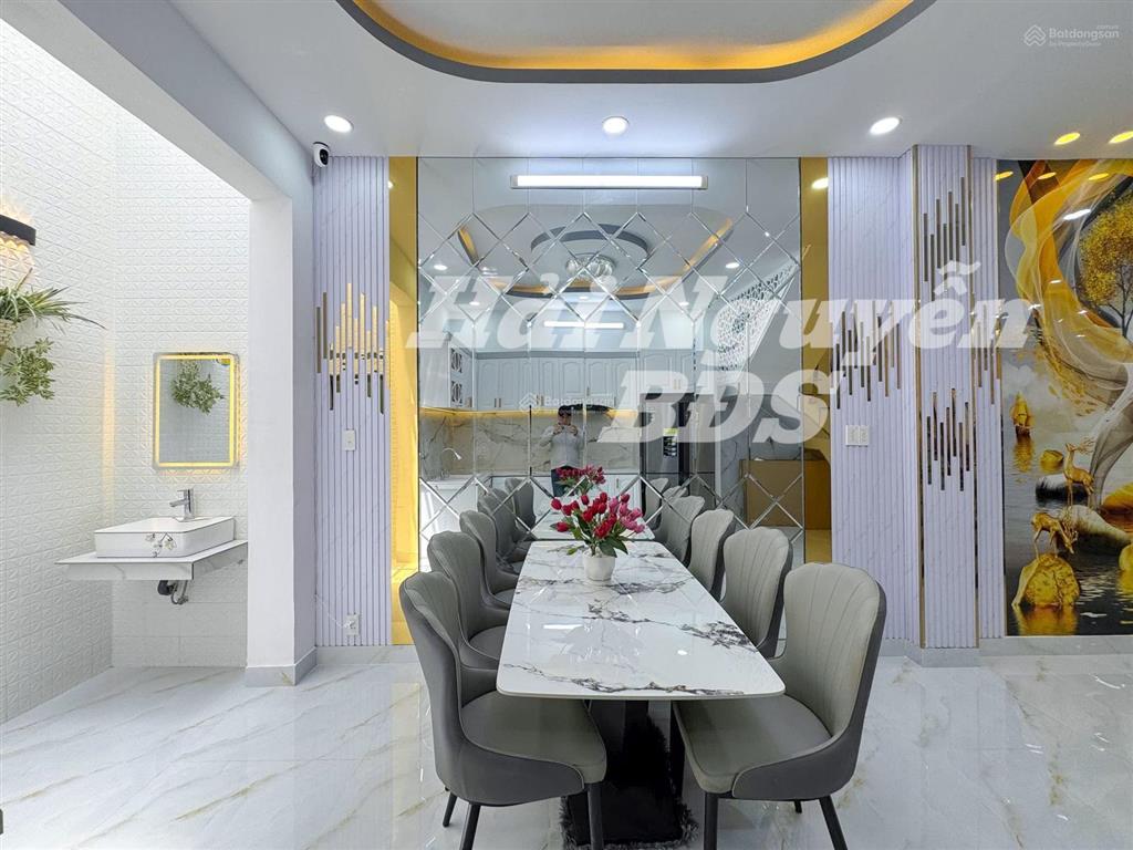 Nhà 4 tầng mặt tiền kinh doanh hẻm xe hơi huỳnh tấn phát. 4m x 16m  8 tỷ 900