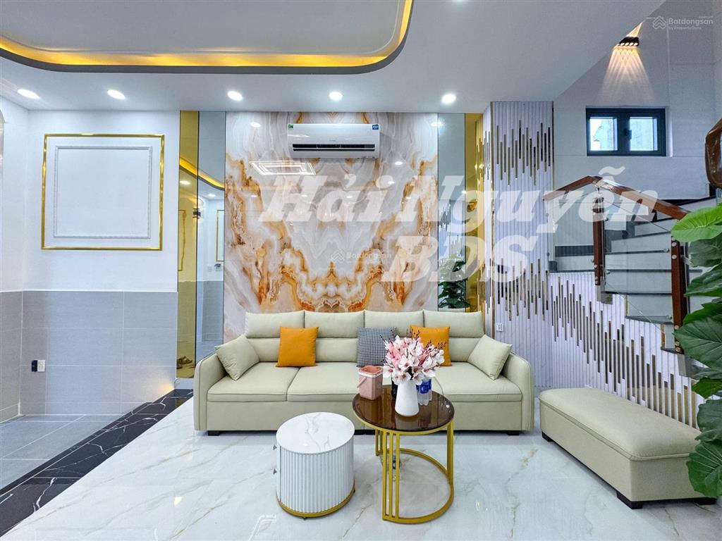 Nhà 4 tầng mặt tiền kinh doanh hẻm xe hơi huỳnh tấn phát. 4m x 16m  8 tỷ 900