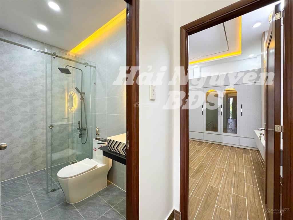 Nhà mới đẹp 2 tầng hẻm xe hơi huỳnh tấn phát. nhà bè  4m x 16m  5 tỷ 750