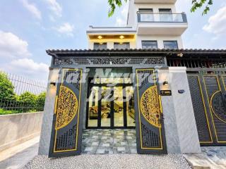 Nhà mới đẹp 2 tầng hẻm xe hơi huỳnh tấn phát. nhà bè  4m x 16m  5 tỷ 750
