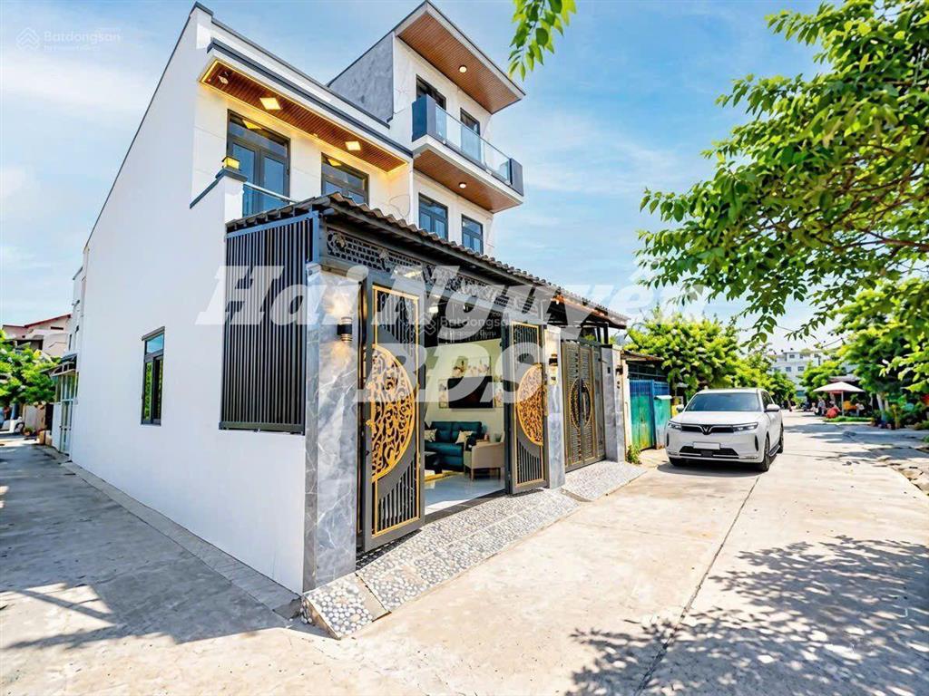 Nhà mới đẹp 2 tầng hẻm xe hơi huỳnh tấn phát. nhà bè  4m x 16m  5 tỷ 750