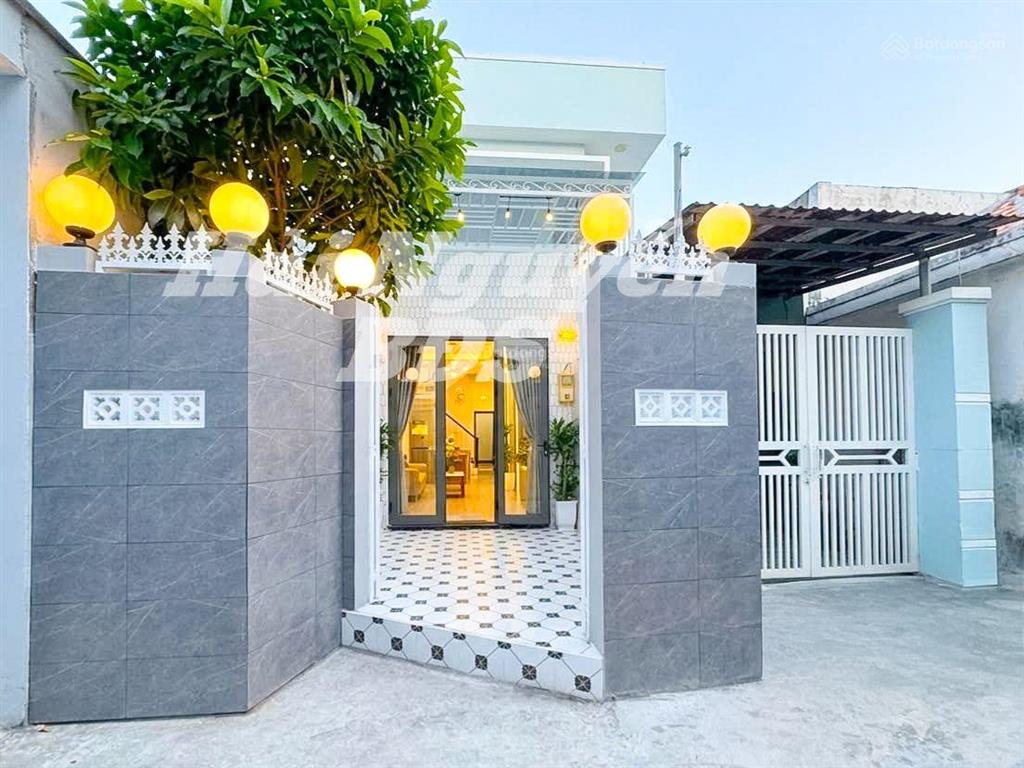 Nhà mới đẹp full nội thất hẻm 96 đào tông nguyên. nhà bè  gần q7