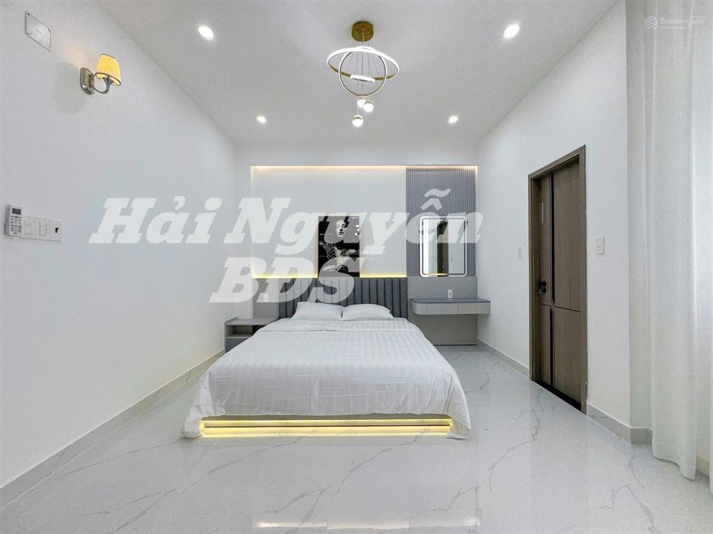 Nhà xây mới 6 tầng có thang máy, đường số 2, p. phú thuận, q7  cạnh phú mỹ hưng