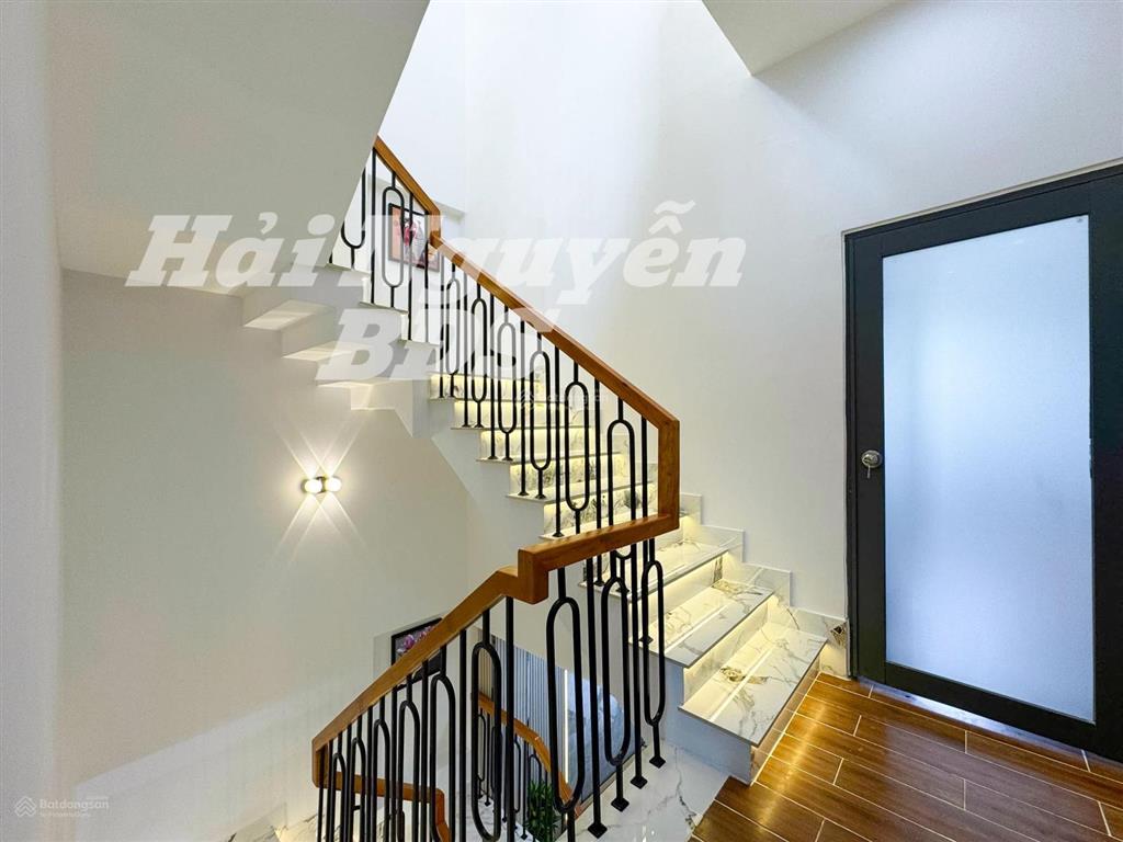 Nhà đẹp 3 tầng huỳnh tấn phát, nhà bè  4m x 14m  5 tỷ 790  liền kề q7