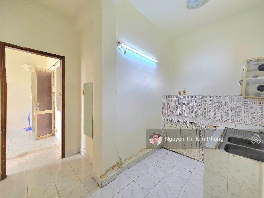 Bán chung cư 675 nguyễn kiệm, phú nhuận, gần sân bay, 2,7 tỷ, 42m2, 1pn, 1wc