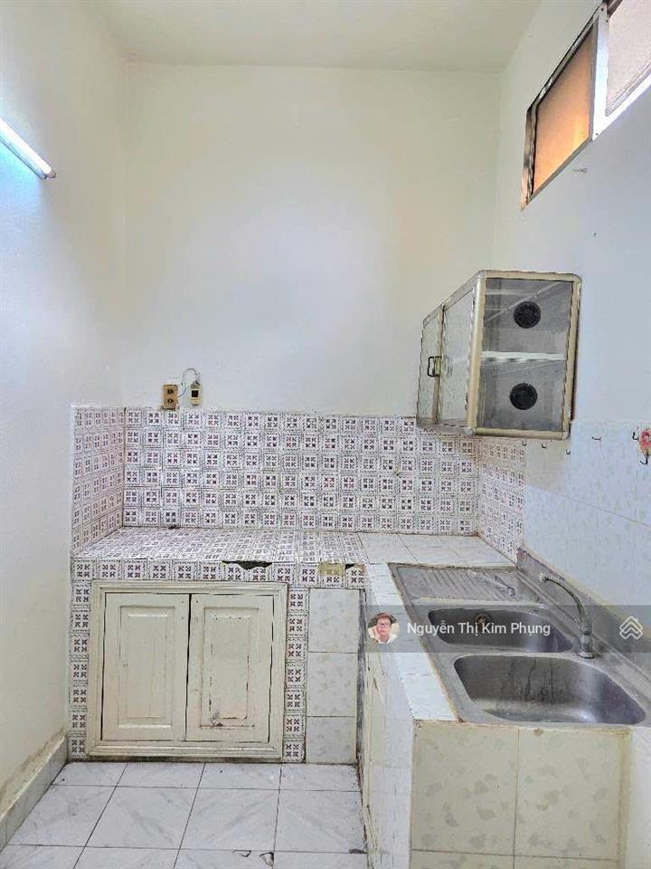 Bán chung cư 675 nguyễn kiệm, phú nhuận, gần sân bay, 2,7 tỷ, 42m2, 1pn, 1wc