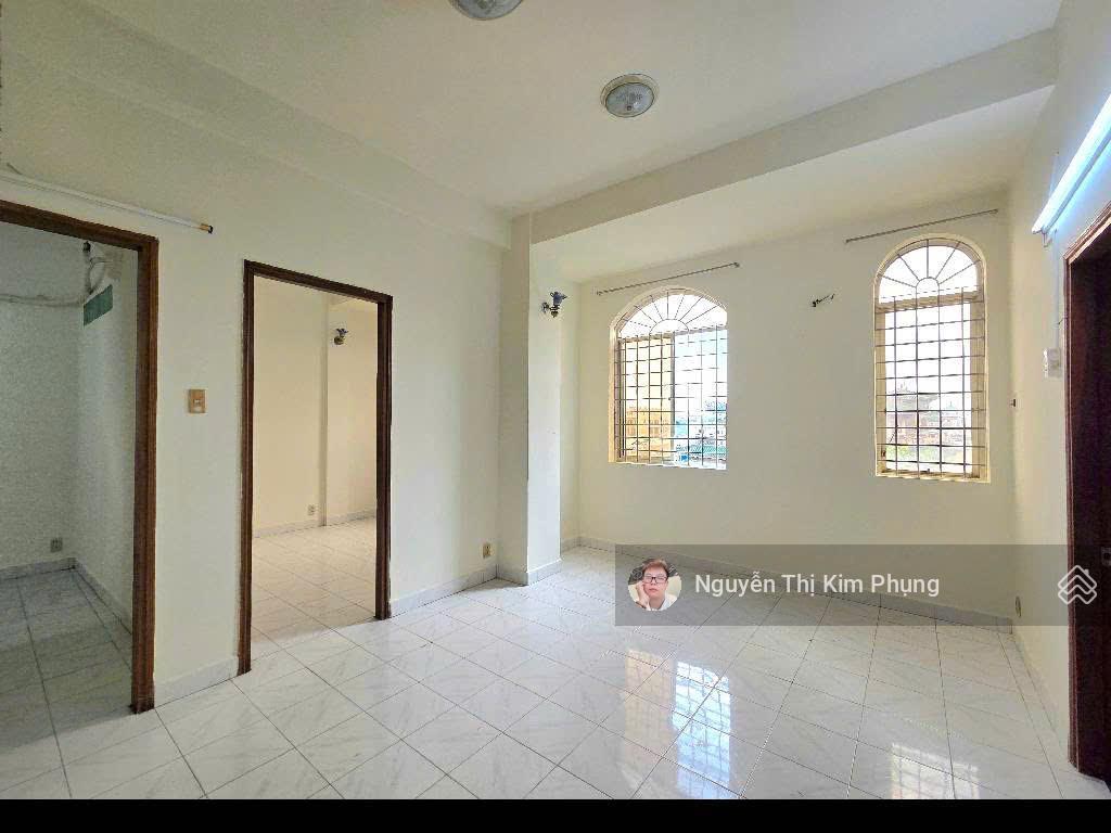 Bán chung cư 675 nguyễn kiệm, phú nhuận, gần sân bay, 2,7 tỷ, 42m2, 1pn, 1wc