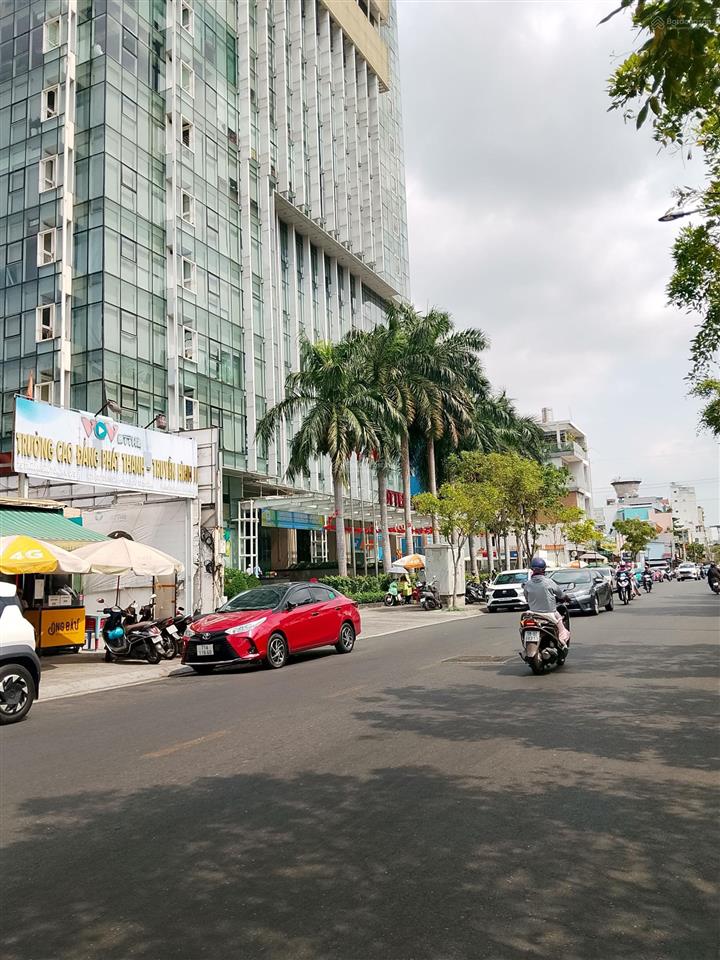 Bán nhà cũ hxh đường trần nhân tôn, phường 9, quận 5, giá nhỉnh 6 tỷ, shr.