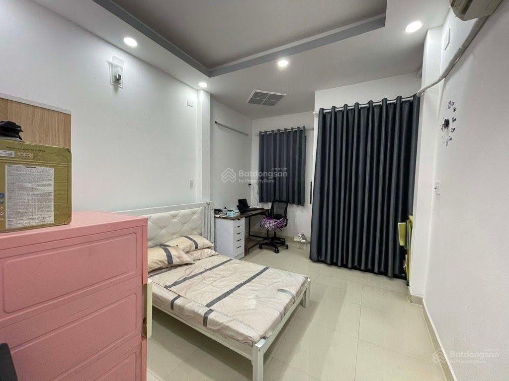 Bán nhà hxh nguyễn trãi, phường 2 quận 5, 4 tầng btct, nhỉnh 5tỷ.