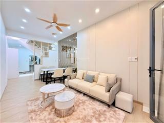 Bán nhà mới 2 mặt hẻm chỉ 5,7 tỷ đường nguyễn duy dương, phường 4, quận 10, 32m2, 2pn