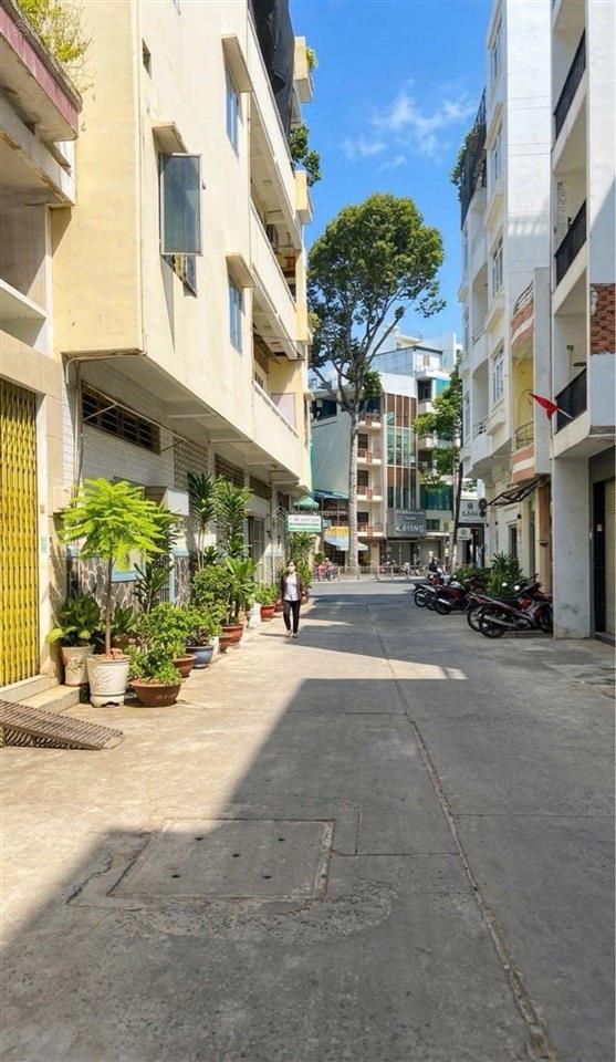 Bán nhà 10 phòng chdv, 6 tầng, phường 16, đường 3/2 quận 11, giá 9,6 tỷ