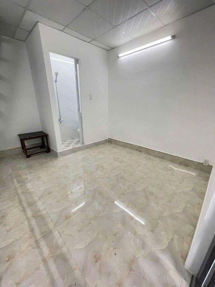 BÁN NHÀ 238/62 LÊ VĂN QUỚI - 16 M2 -  ĐÃ HOÀN CÔNG - SHR - CHỈ 2TỶ280TR. LH:0915999552.