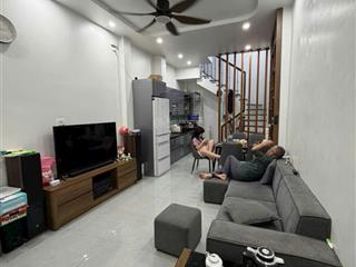 Chủ nhà (a bình) cần bán gấp nhà tự xây kiên cố, đường nguyễn văn huyên, cầu giấy