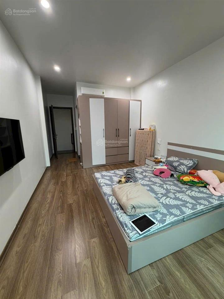Chủ nhà (a bình) cần bán gấp nhà tự xây kiên cố, đường nguyễn văn huyên, cầu giấy