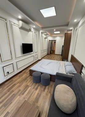 Chủ nhà (chị loan) cần bán gấp nhà 40m2, 7 tầng mới, thang máy xịn mặt phố trần đăng ninh, cầu giấy