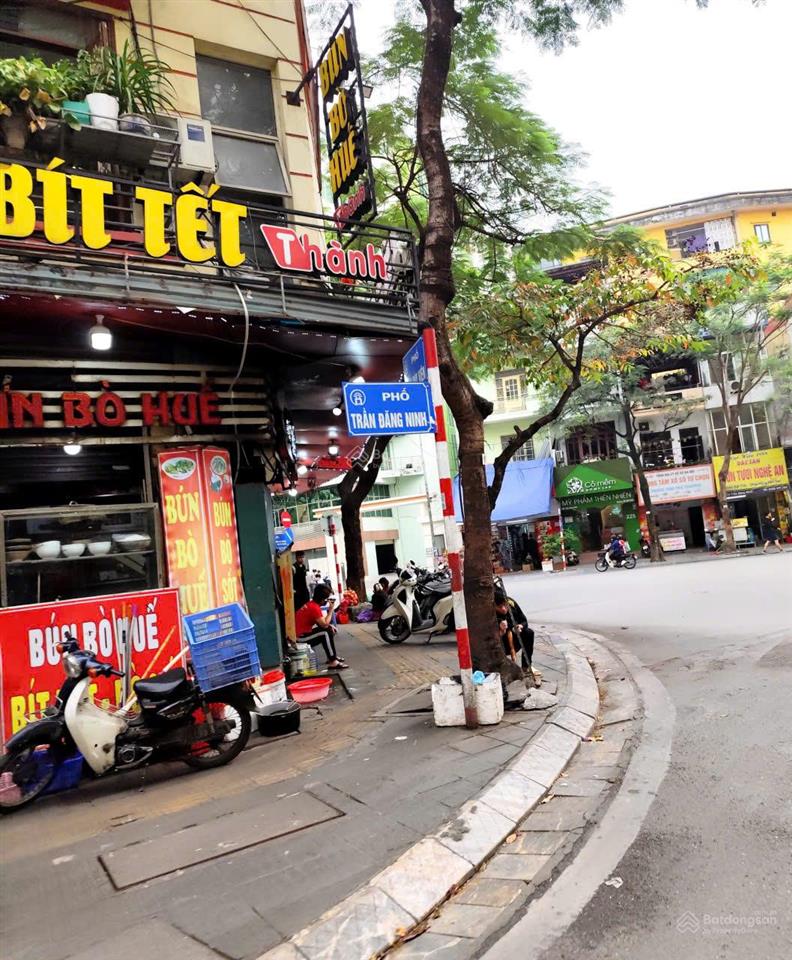Chủ nhà (chị loan) cần bán gấp nhà 40m2, 7 tầng mới, thang máy xịn mặt phố trần đăng ninh, cầu giấy