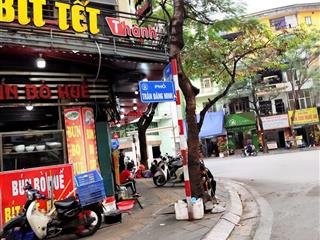 Chủ nhà (chị loan) cần bán gấp nhà 40m2, 7 tầng mới, thang máy xịn mặt phố trần đăng ninh, cầu giấy