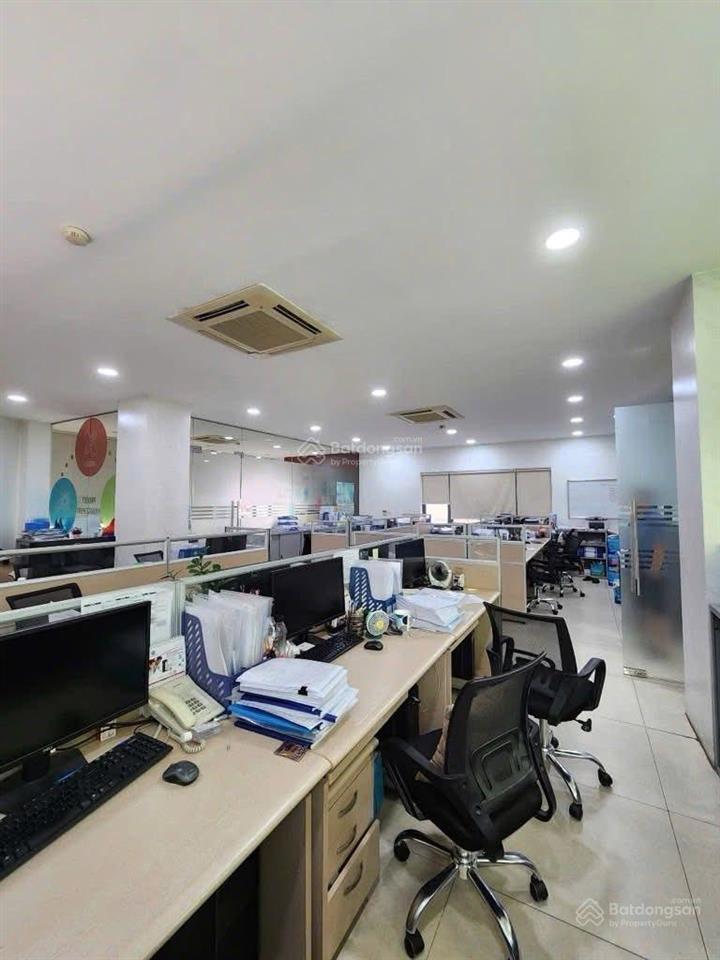 (vip) bán nhà liễu giai, dt 164m2 x 9t, lô góc, sát lotte, doanh thu 300tr/t, hơn 70 tỷ