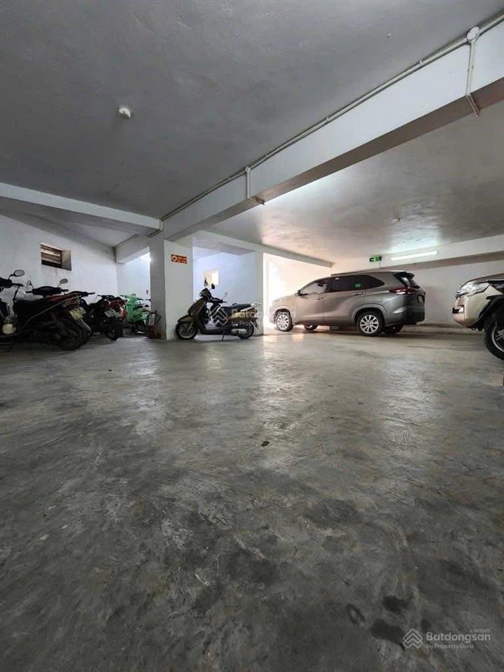 (vip) bán nhà liễu giai, dt 164m2 x 9t, lô góc, sát lotte, doanh thu 300tr/t, hơn 70 tỷ