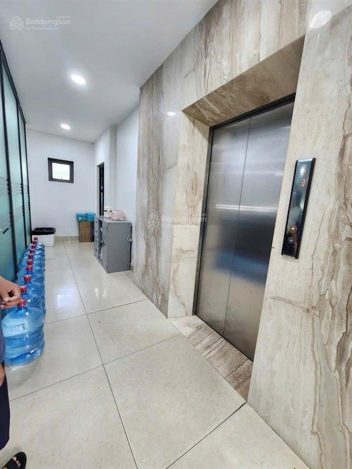 (vip) bán nhà liễu giai, dt 164m2 x 9t, lô góc, sát lotte, doanh thu 300tr/t, hơn 70 tỷ
