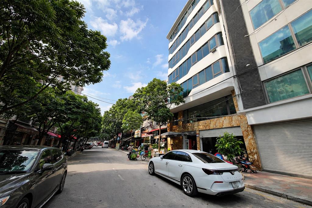 Siêu phẩm building giang văn minh, ba đình 120m2 x 8t, mt 10m quyền lực, có hầm, giá nhỉnh 50 tỷ