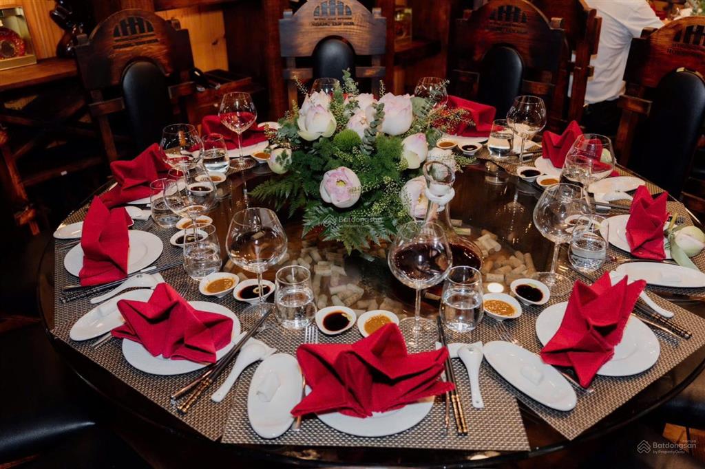 Siêu phẩm building giang văn minh, ba đình 120m2 x 8t, mt 10m quyền lực, có hầm, giá nhỉnh 50 tỷ