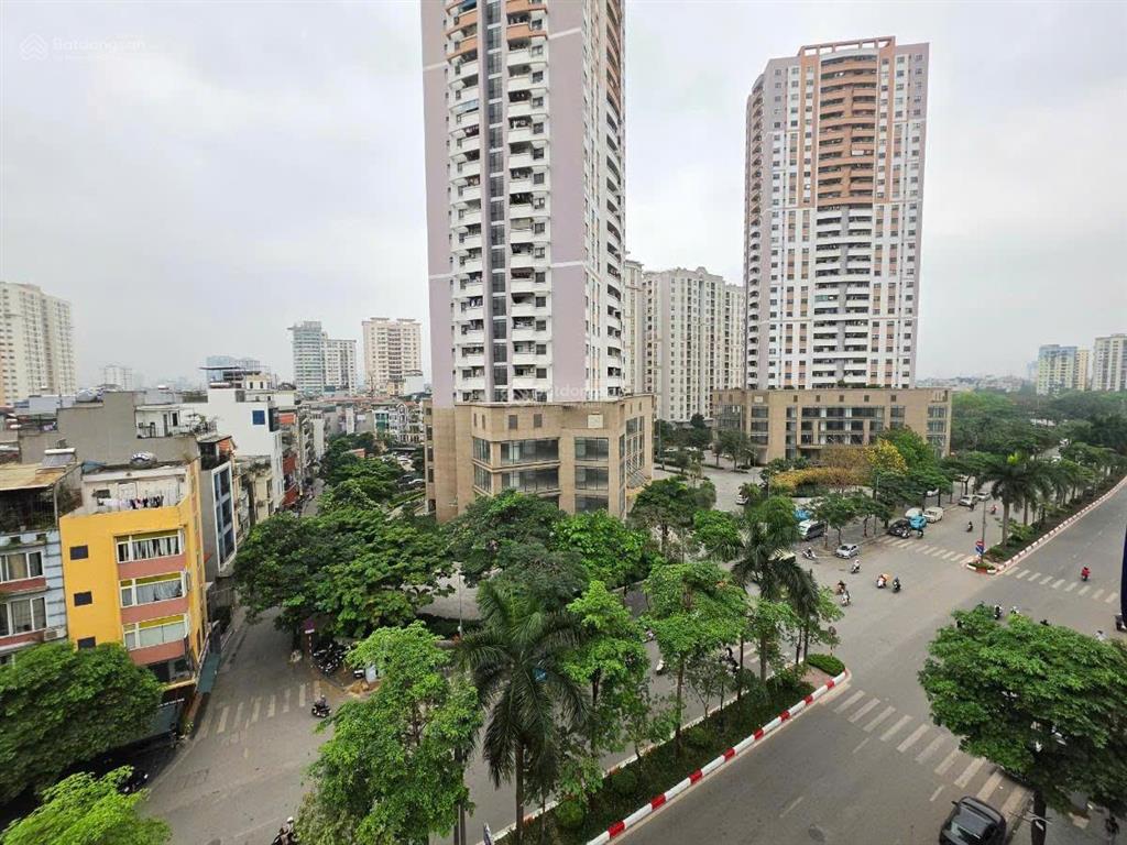 [siêu phẩm building] đất hoàng quốc việt dt 120m2, mt 8m, view vườn hoa giá nhỉnh 40 tỷ