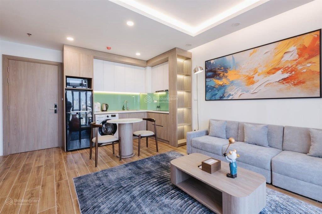 Bán toà nhà apartment tây hồ dt 330m2x9t, view hồ tây, có hầm, giá 83 tỷ, 30 căn hộ cho thuê